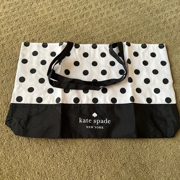 KATE SPADE LARGE CANVAS/NYLON TOTE WHITE BLACK DOT NEW in plastic - Picture 1 of 10